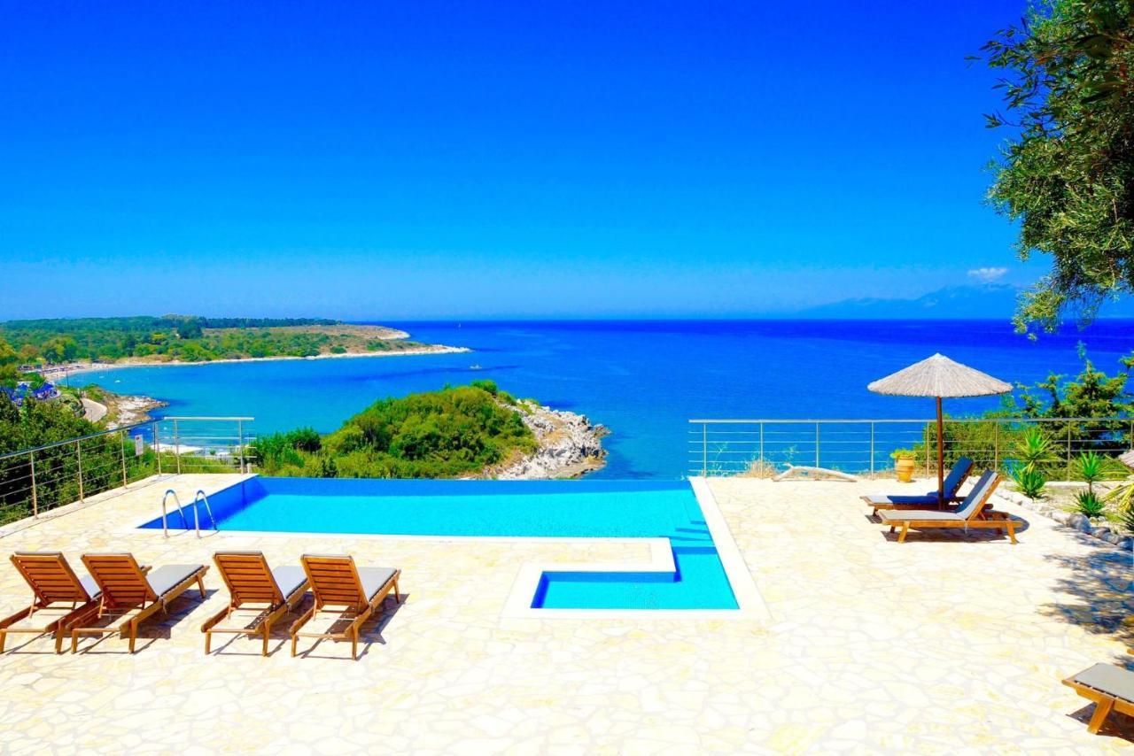 Beachfront Villa Seasun By Posarellivillas Agios Spyridon  Bagian luar foto