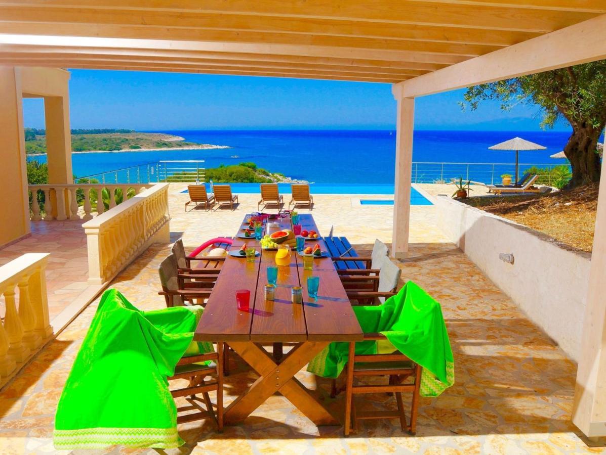 Beachfront Villa Seasun By Posarellivillas Agios Spyridon  Bagian luar foto